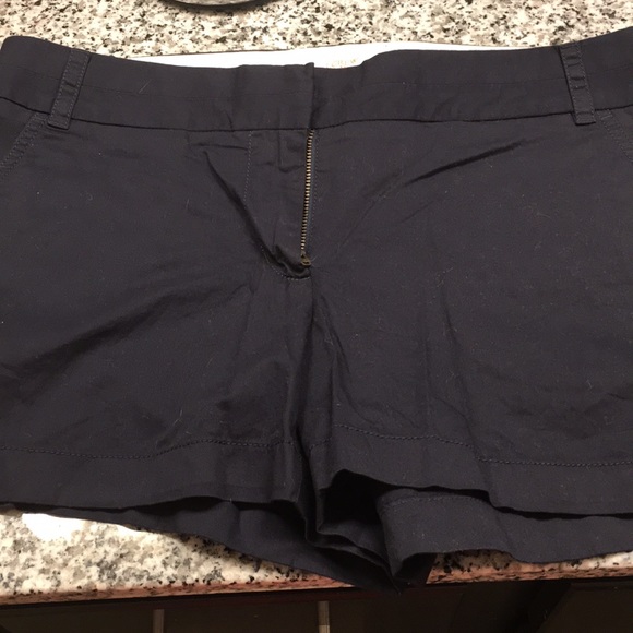 J. Crew Broken-In Chino Shorts 3” - Picture 2 of 4